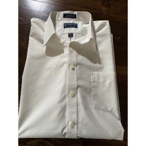 Stafford Essentials Mens White Short Sleeve Dress Shirt Classic Fit 17.5 XL